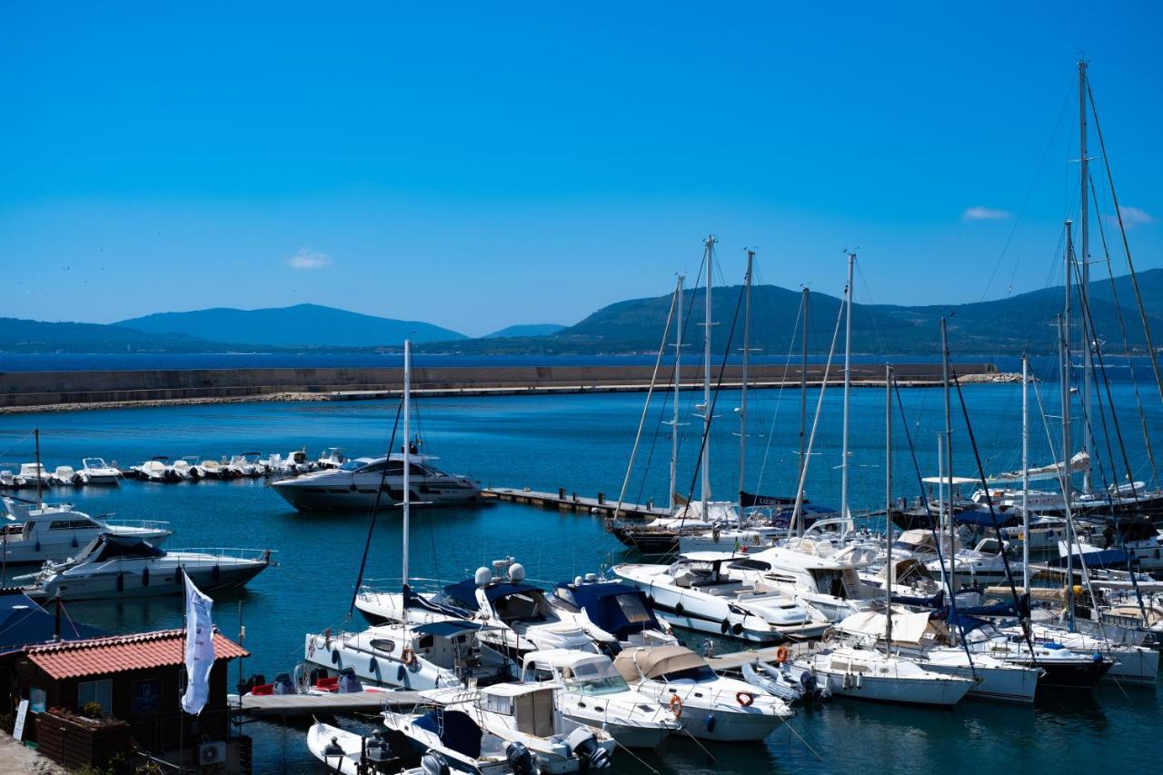 Alghero House Boat Екстериор снимка