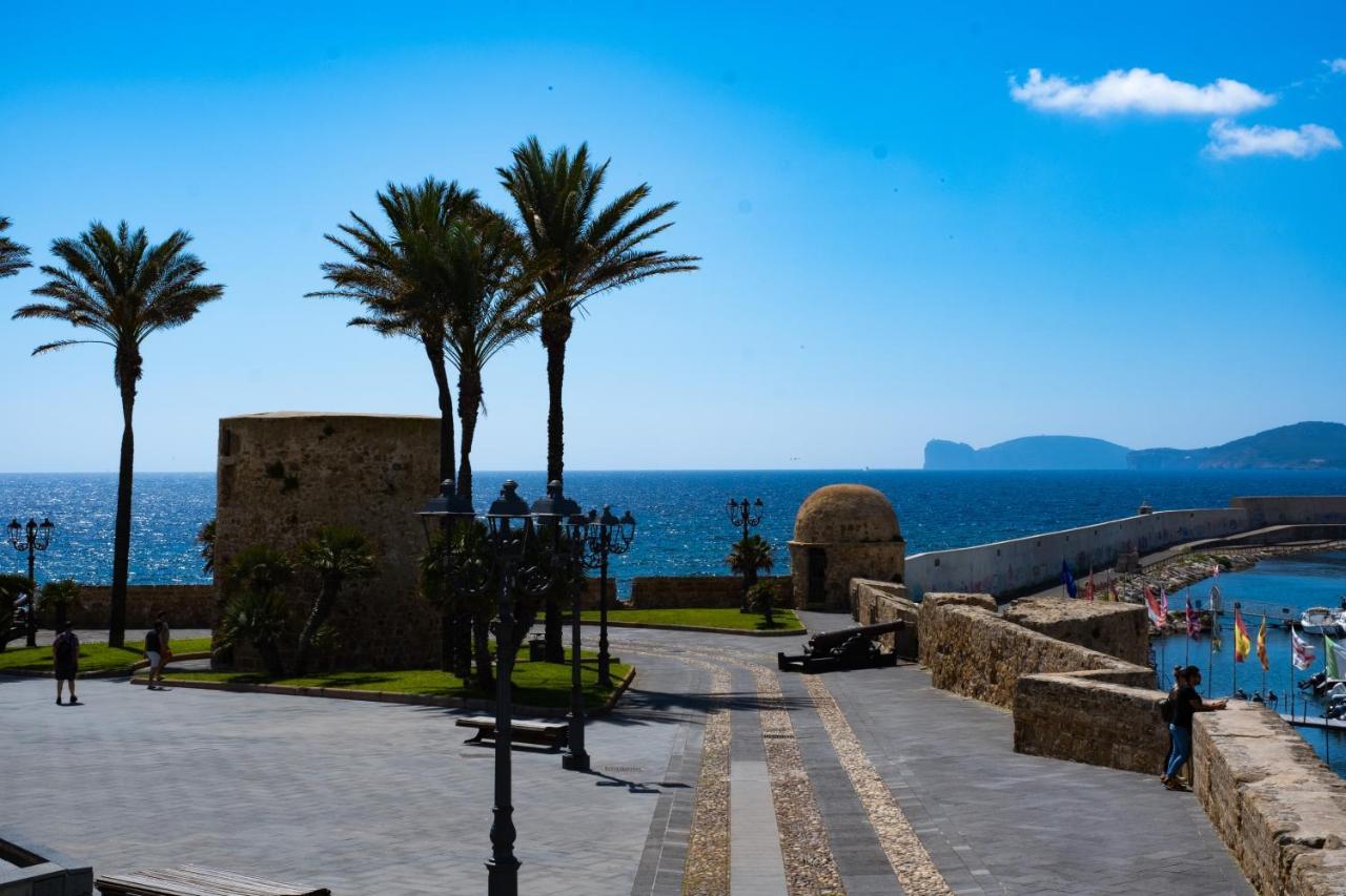 Alghero House Boat Екстериор снимка